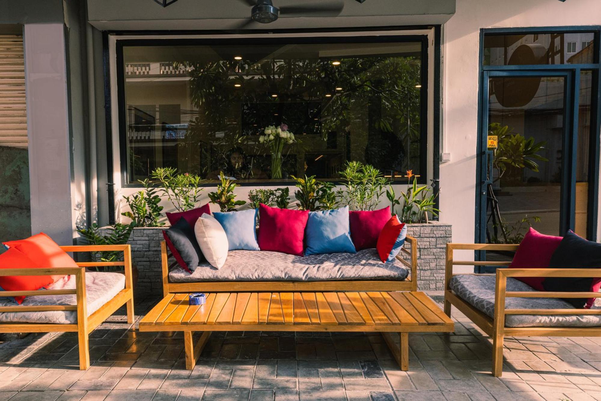 Suite Home Boutique Hotel Phnom Penh Exterior foto