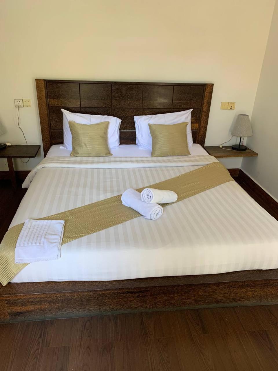 Suite Home Boutique Hotel Phnom Penh Exterior foto